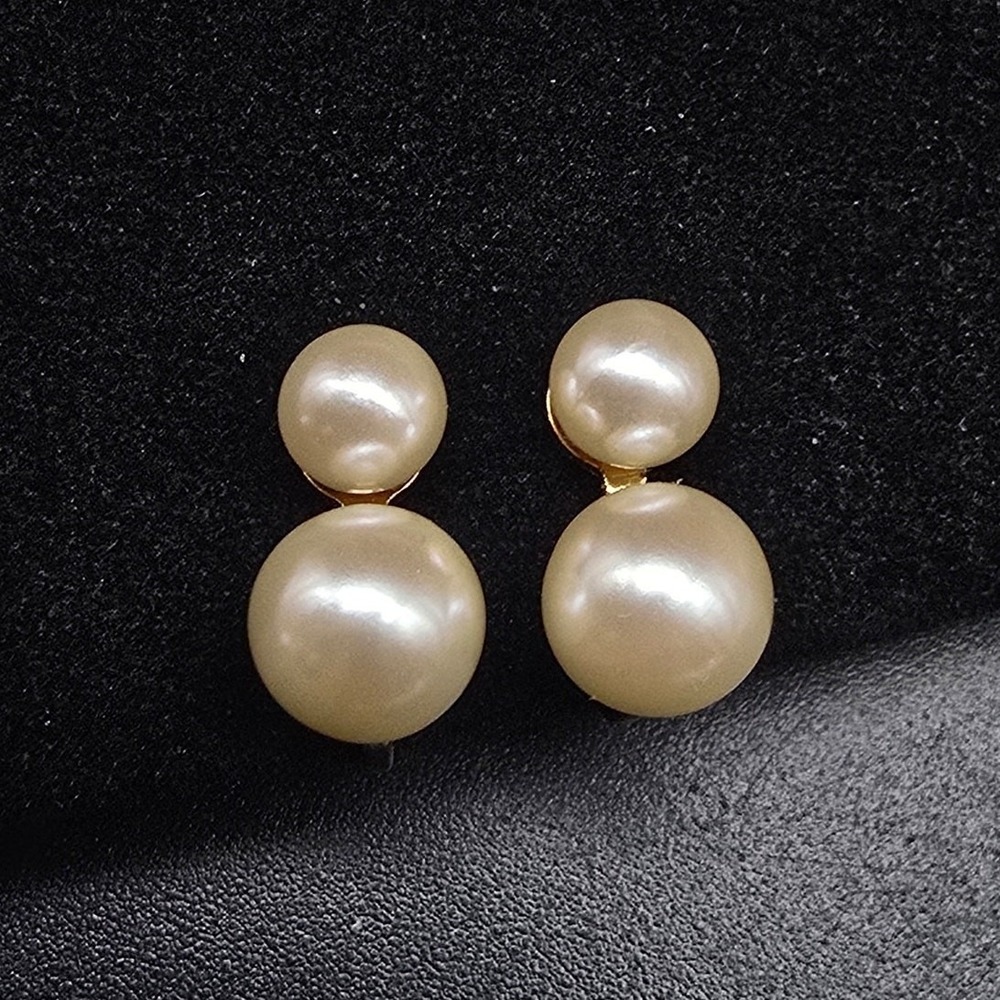 Avon 1986 Pearlessense Earrings Clip On Double Faux Pearl Vintage Jewelry